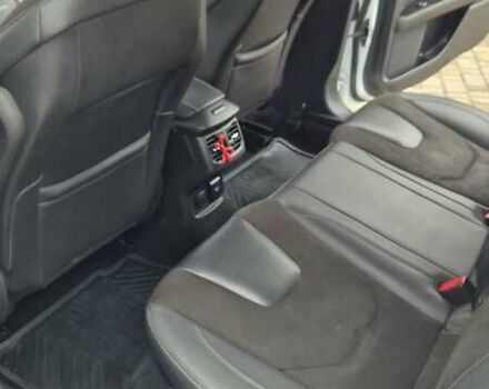 Белый Форд Мондео, объемом двигателя 2 л и пробегом 297 тыс. км за 9750 $, фото 61 на Automoto.ua