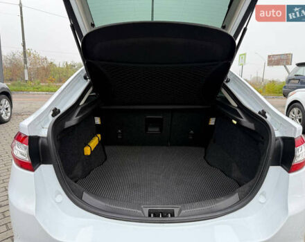 Белый Форд Мондео, объемом двигателя 2 л и пробегом 184 тыс. км за 11900 $, фото 21 на Automoto.ua