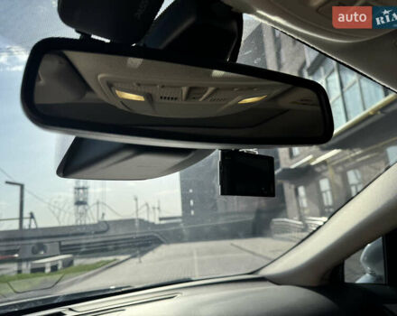 Белый Форд Мондео, объемом двигателя 2 л и пробегом 164 тыс. км за 14900 $, фото 29 на Automoto.ua