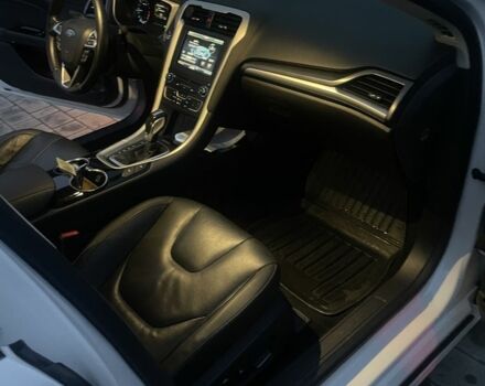 Білий Форд Мондео, об'ємом двигуна 2 л та пробігом 134 тис. км за 10200 $, фото 4 на Automoto.ua