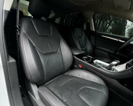 Белый Форд Мондео, объемом двигателя 2 л и пробегом 132 тыс. км за 10900 $, фото 14 на Automoto.ua