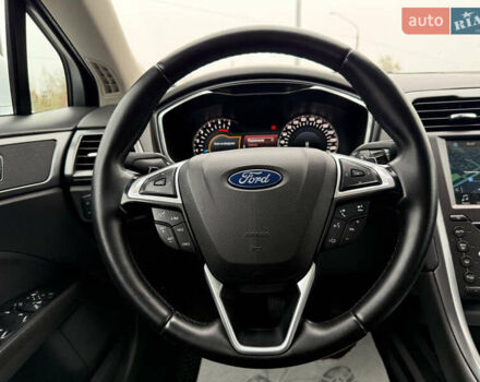 Белый Форд Мондео, объемом двигателя 2 л и пробегом 184 тыс. км за 11900 $, фото 14 на Automoto.ua