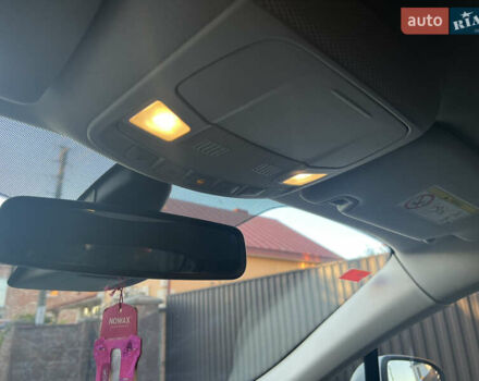 Белый Форд Мондео, объемом двигателя 2 л и пробегом 180 тыс. км за 12300 $, фото 50 на Automoto.ua