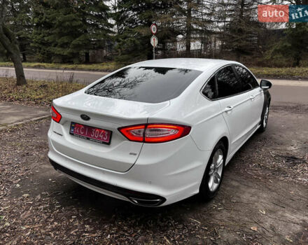 Белый Форд Мондео, объемом двигателя 2 л и пробегом 132 тыс. км за 10900 $, фото 5 на Automoto.ua