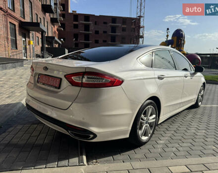 Белый Форд Мондео, объемом двигателя 2 л и пробегом 164 тыс. км за 14900 $, фото 7 на Automoto.ua