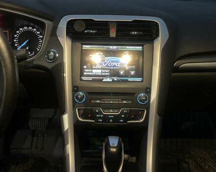 Білий Форд Мондео, об'ємом двигуна 2 л та пробігом 134 тис. км за 10200 $, фото 25 на Automoto.ua