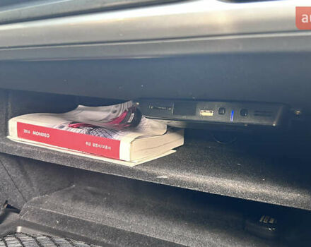 Белый Форд Мондео, объемом двигателя 2 л и пробегом 112 тыс. км за 13500 $, фото 24 на Automoto.ua