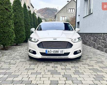 Белый Форд Мондео, объемом двигателя 2 л и пробегом 112 тыс. км за 13500 $, фото 2 на Automoto.ua