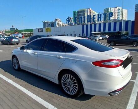 Білий Форд Мондео, об'ємом двигуна 2 л та пробігом 174 тис. км за 12000 $, фото 5 на Automoto.ua