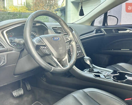 Белый Форд Мондео, объемом двигателя 2 л и пробегом 112 тыс. км за 13500 $, фото 6 на Automoto.ua