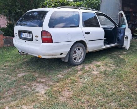 Белый Форд Мондео, объемом двигателя 1.8 л и пробегом 20 тыс. км за 1500 $, фото 2 на Automoto.ua