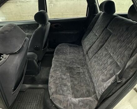 Белый Форд Мондео, объемом двигателя 1.6 л и пробегом 410 тыс. км за 1200 $, фото 4 на Automoto.ua