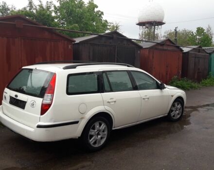 Белый Форд Мондео, объемом двигателя 2 л и пробегом 320 тыс. км за 5800 $, фото 7 на Automoto.ua