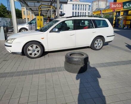 Белый Форд Мондео, объемом двигателя 2 л и пробегом 320 тыс. км за 5800 $, фото 7 на Automoto.ua