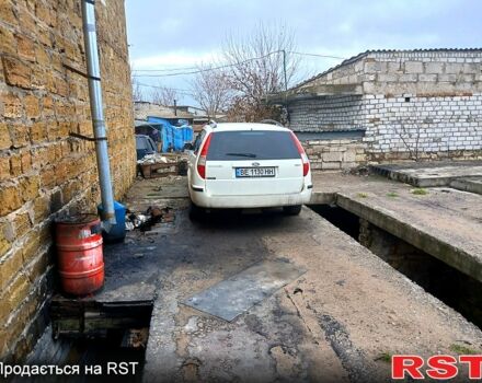 Белый Форд Мондео, объемом двигателя 2 л и пробегом 376 тыс. км за 2300 $, фото 2 на Automoto.ua