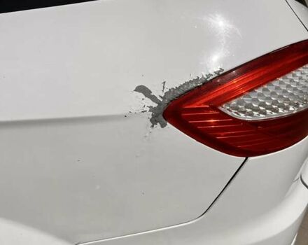 Білий Форд Мондео, об'ємом двигуна 2 л та пробігом 355 тис. км за 6300 $, фото 32 на Automoto.ua