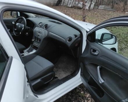 Форд Мондео 2008 в Днепре (Днепропетровске) на Automoto.ua Белый Форд Мондео, объемом двигателя 2 л и пробегом 386 тыс. км за 5700 $, фото 16 на Automoto.ua