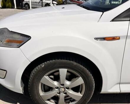 Білий Форд Мондео, об'ємом двигуна 2 л та пробігом 355 тис. км за 6300 $, фото 8 на Automoto.ua