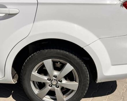 Білий Форд Мондео, об'ємом двигуна 2 л та пробігом 355 тис. км за 6300 $, фото 5 на Automoto.ua