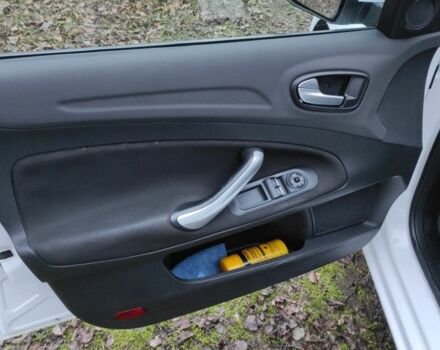 Форд Мондео 2008 в Днепре (Днепропетровске) на Automoto.ua Белый Форд Мондео, объемом двигателя 2 л и пробегом 386 тыс. км за 5700 $, фото 13 на Automoto.ua