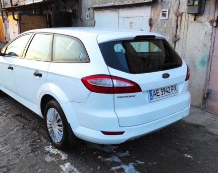Форд Мондео 2008 в Днепре (Днепропетровске) на Automoto.ua Белый Форд Мондео, объемом двигателя 2 л и пробегом 386 тыс. км за 5700 $, фото 2 на Automoto.ua
