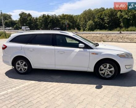 Білий Форд Мондео, об'ємом двигуна 2 л та пробігом 355 тис. км за 6300 $, фото 2 на Automoto.ua