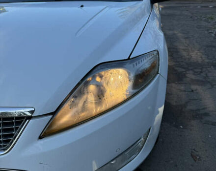 Белый Форд Мондео, объемом двигателя 2 л и пробегом 249 тыс. км за 6600 $, фото 20 на Automoto.ua