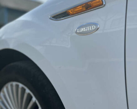 Белый Форд Мондео, объемом двигателя 2 л и пробегом 215 тыс. км за 7000 $, фото 5 на Automoto.ua