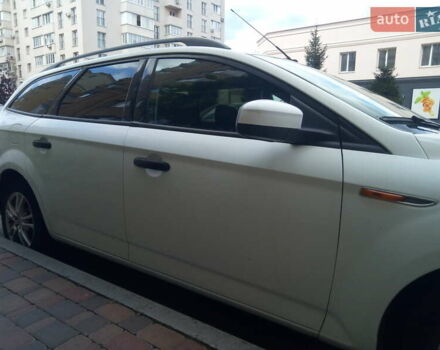 Белый Форд Мондео, объемом двигателя 0 л и пробегом 311 тыс. км за 5700 $, фото 6 на Automoto.ua