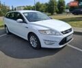 Белый Форд Мондео, объемом двигателя 2 л и пробегом 268 тыс. км за 9800 $, фото 1 на Automoto.ua