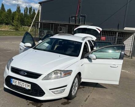 Белый Форд Мондео, объемом двигателя 1.6 л и пробегом 225 тыс. км за 7500 $, фото 12 на Automoto.ua