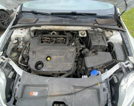 Білий Форд Мондео, об'ємом двигуна 2 л та пробігом 308 тис. км за 4662 $, фото 9 на Automoto.ua