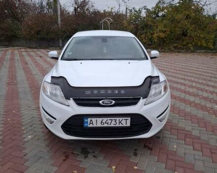 Белый Форд Мондео, объемом двигателя 2 л и пробегом 270 тыс. км за 8300 $, фото 5 на Automoto.ua