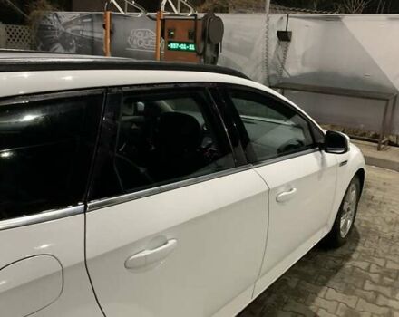 Белый Форд Мондео, объемом двигателя 2 л и пробегом 280 тыс. км за 6300 $, фото 1 на Automoto.ua