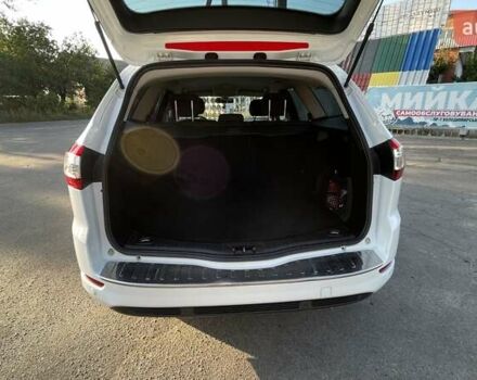 Белый Форд Мондео, объемом двигателя 2 л и пробегом 252 тыс. км за 9200 $, фото 5 на Automoto.ua