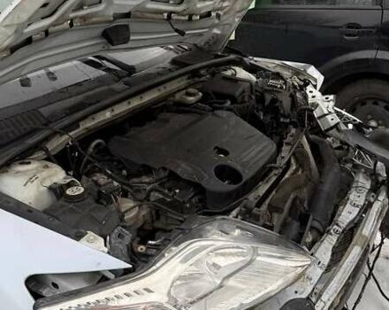 Білий Форд Мондео, об'ємом двигуна 2 л та пробігом 210 тис. км за 4650 $, фото 5 на Automoto.ua