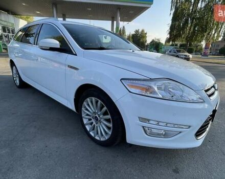 Белый Форд Мондео, объемом двигателя 2 л и пробегом 252 тыс. км за 9200 $, фото 1 на Automoto.ua