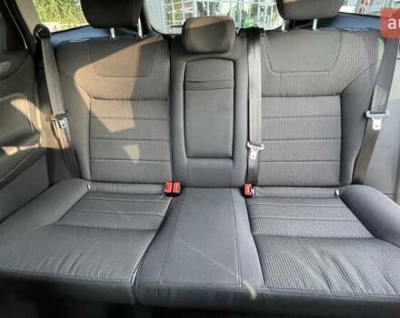 Белый Форд Мондео, объемом двигателя 2 л и пробегом 252 тыс. км за 9200 $, фото 14 на Automoto.ua