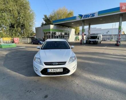 Белый Форд Мондео, объемом двигателя 2 л и пробегом 252 тыс. км за 9200 $, фото 4 на Automoto.ua