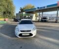 Белый Форд Мондео, объемом двигателя 2 л и пробегом 252 тыс. км за 9200 $, фото 4 на Automoto.ua