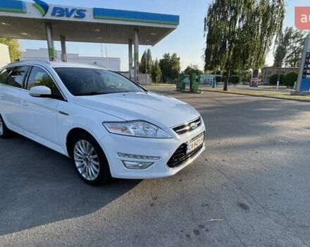 Белый Форд Мондео, объемом двигателя 2 л и пробегом 252 тыс. км за 9200 $, фото 3 на Automoto.ua