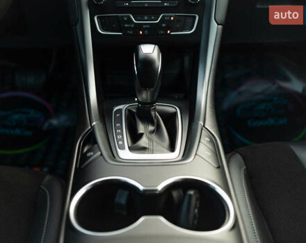 Белый Форд Мондео, объемом двигателя 2 л и пробегом 227 тыс. км за 14500 $, фото 63 на Automoto.ua