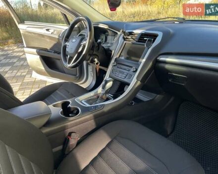 Белый Форд Мондео, объемом двигателя 2 л и пробегом 361 тыс. км за 12000 $, фото 44 на Automoto.ua