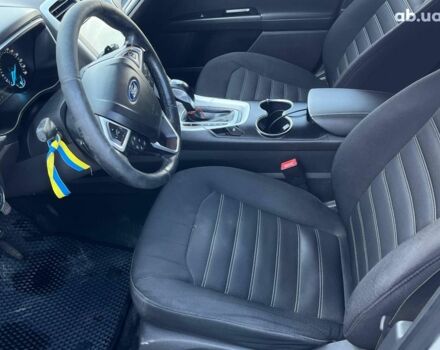 Белый Форд Мондео, объемом двигателя 2 л и пробегом 345 тыс. км за 10890 $, фото 36 на Automoto.ua