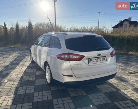 Белый Форд Мондео, объемом двигателя 2 л и пробегом 361 тыс. км за 12000 $, фото 8 на Automoto.ua