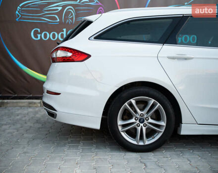 Белый Форд Мондео, объемом двигателя 2 л и пробегом 227 тыс. км за 14500 $, фото 13 на Automoto.ua