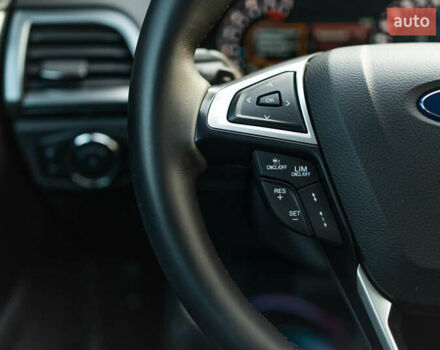 Белый Форд Мондео, объемом двигателя 2 л и пробегом 227 тыс. км за 14500 $, фото 62 на Automoto.ua