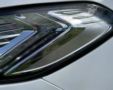 Белый Форд Мондео, объемом двигателя 2 л и пробегом 142 тыс. км за 13500 $, фото 3 на Automoto.ua