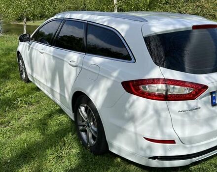 Белый Форд Мондео, объемом двигателя 2 л и пробегом 142 тыс. км за 13500 $, фото 7 на Automoto.ua