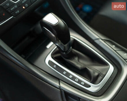 Белый Форд Мондео, объемом двигателя 2 л и пробегом 227 тыс. км за 14500 $, фото 71 на Automoto.ua